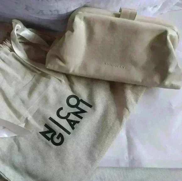 NWT Nico Giani Pouch Bag - Picture 3 of 11